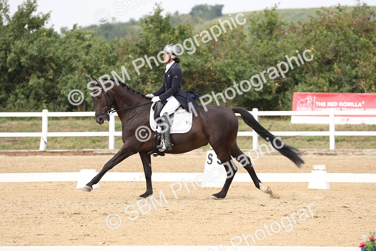 SBM_007570 - Class 9 - FEI INT I - 14.57-15.45