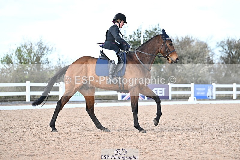 240324A-133329-03428 - Novice 28, 13.00 to 14.00