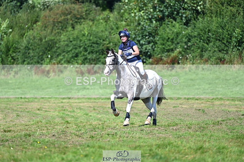 240811A-111841-01883 - 011-