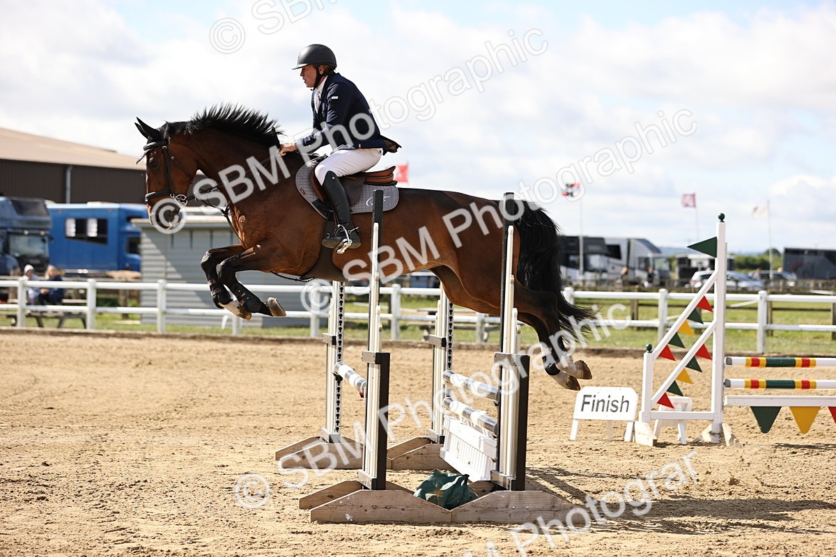 SBM_001906 - Class 8 - Clear Round