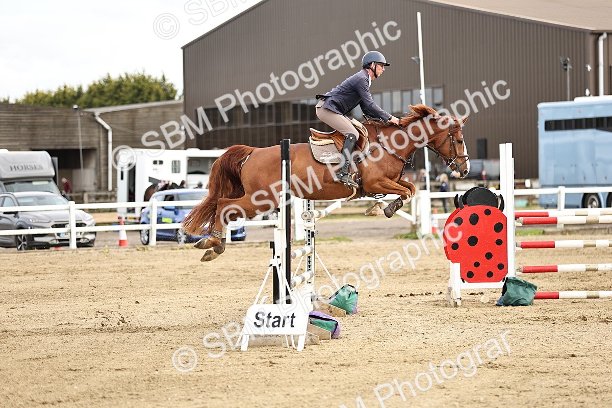 SBM_001580 - Class 5 -Senior Foxhunter - 1.20m
