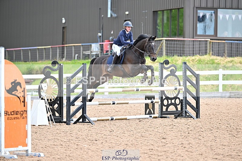 240605A-104134-00095 - Cls 1 British Novice and 90cm Open