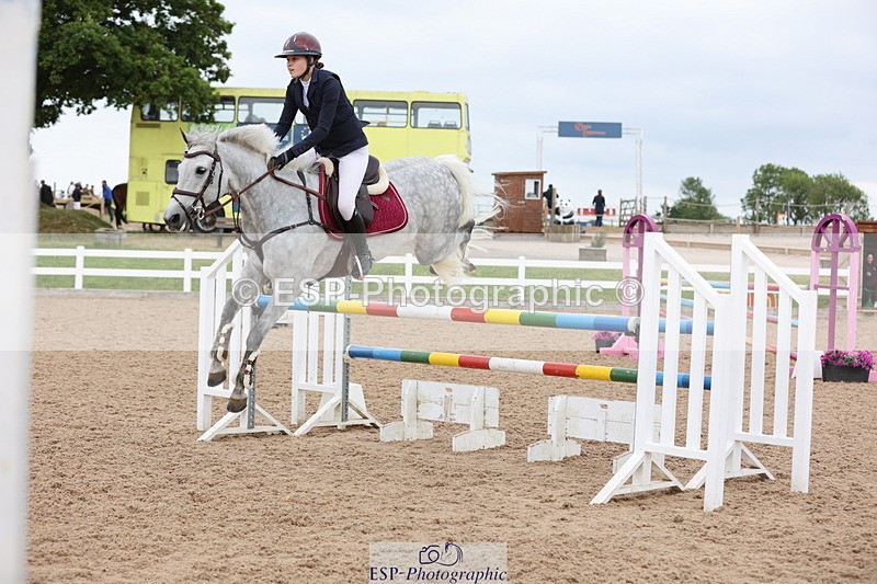 240630A-162632-15166 - Cls 33 Foxhunter and 1.10m Open