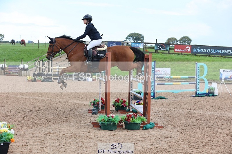 250911-120344-01310 - Cls 3 Snr Foxhunter