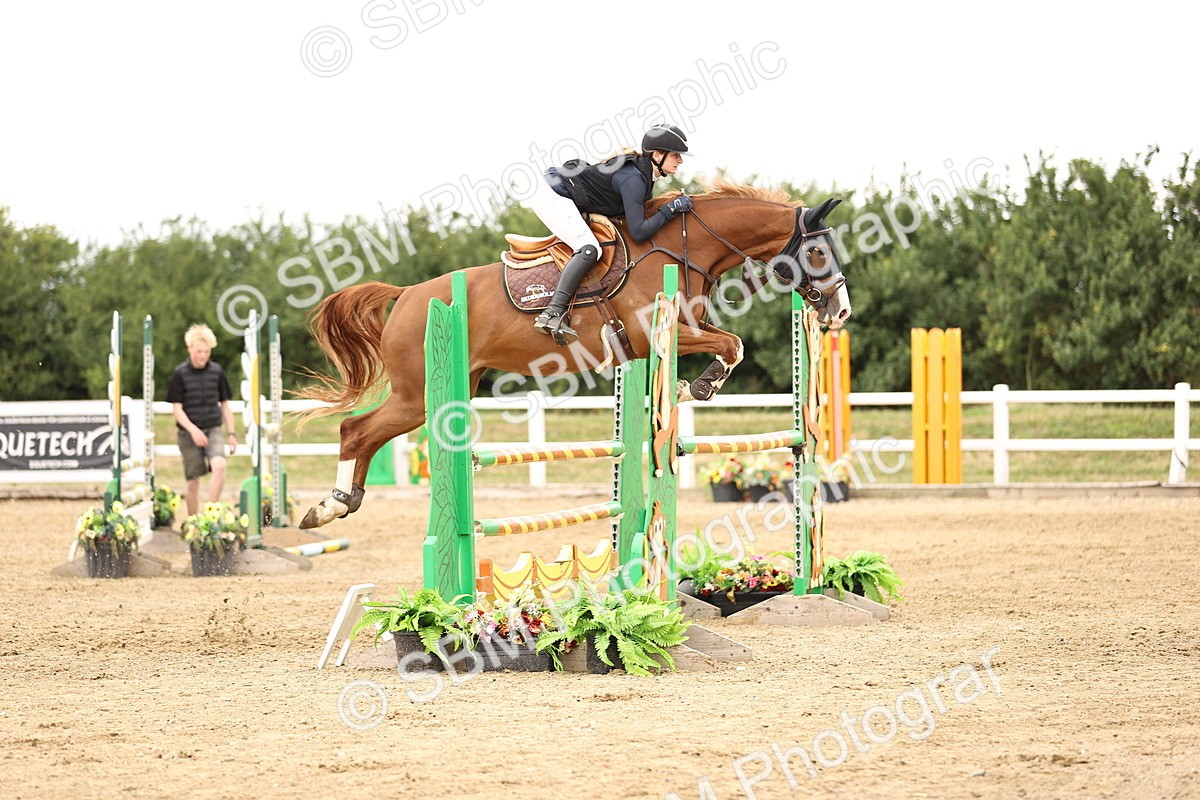 SBM_003317 - Class 21 - Senior Newcomers - 1.10m