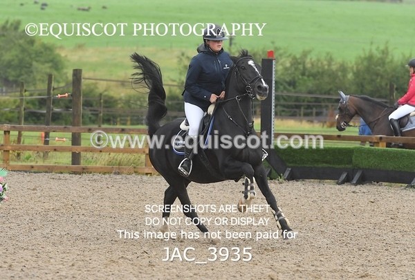 JAC_3935 - CLASS 4 Senior British Novice/ 90cm Open