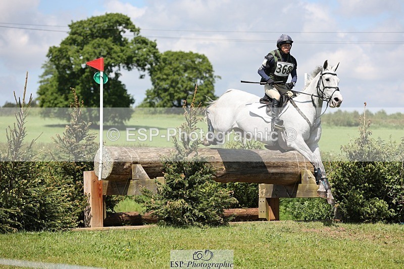 240525-120824-13305 - 368-ROCHDAN_FLEX-Emily_Philp