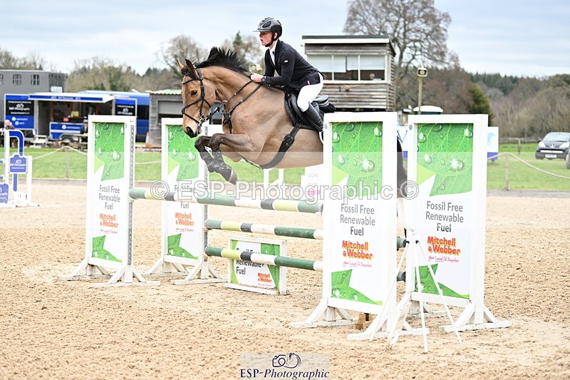 250323A-141323-04827 - Cls 24 Snr Newc & 1.10m Open