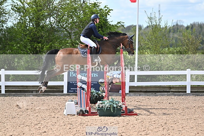 240418A-140011-03674 - Cls 13, 1 Star Bronze Tour 1.10m