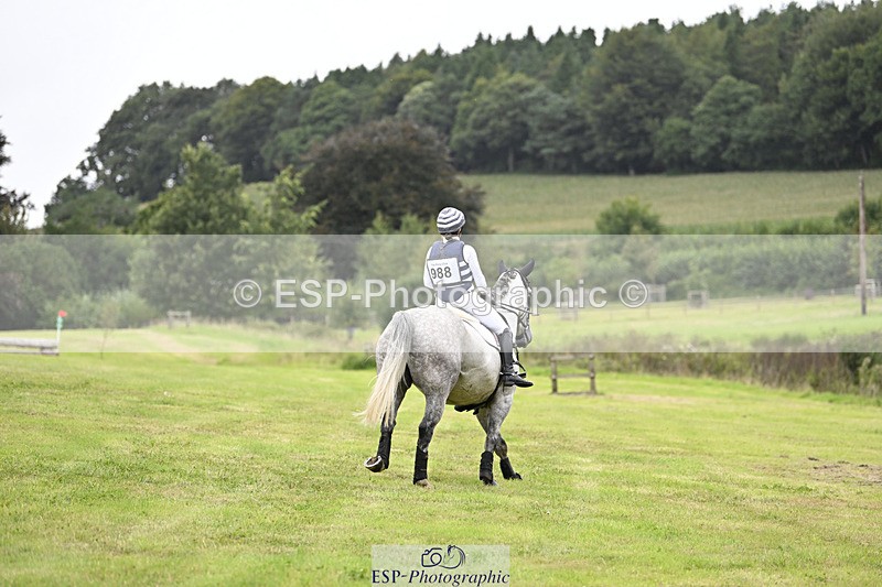 240825X-180525-38318 - 80cm XC 17.30 to End