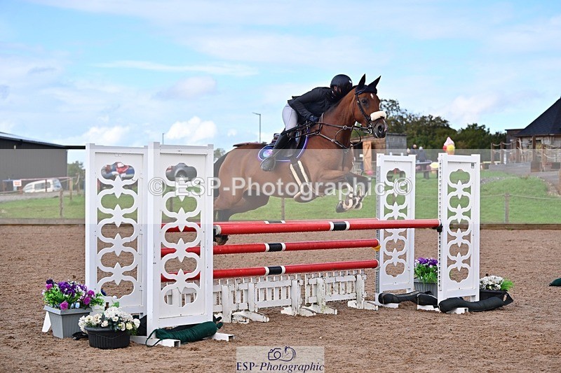 250912-160939-05369 - Cls 13 Snr 1.05m and 1.10m