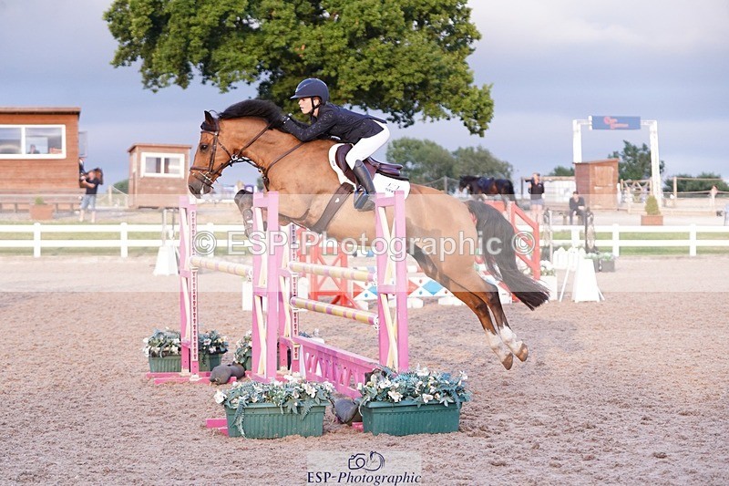250628-202524-08581 - Cls 26 Pony Foxhunter & 1.10m Open