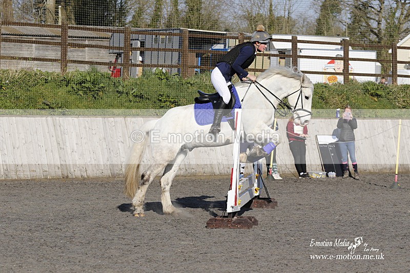 _EST0099 - Bourne Valley Riding Club Winter Showjumping 27/03/22
