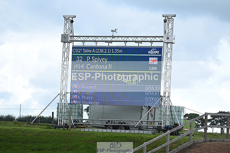 230721A-112153-05626 - Cls 6, 2 Star Medium 1.35m