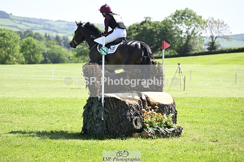 240525-110638-12433 - 326-BALLINAMEEN_BOYLE-Georgie_Selley