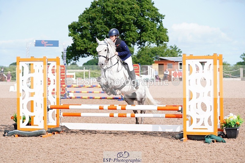 250608-090908-01692 - Cls 2 Pony Intro 70cm