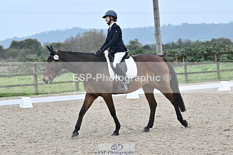 241103-151624-02780 - Novice 1 - 14.44 to 16.08