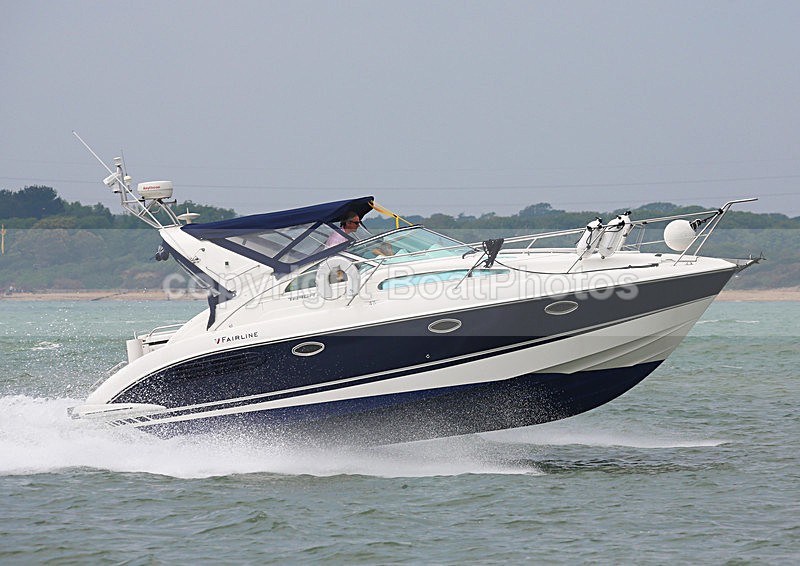 140601 MISS JOSE FAIRLINE TARGA 30 WT7A4177 - Motorboats - Open
