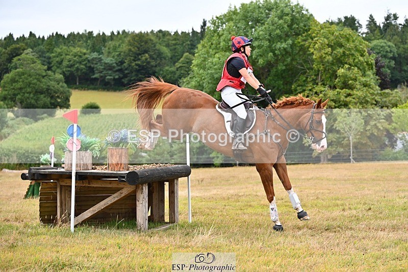 250803A-105102-10004 - L-506-Caroline.Dyer-CURRAGHGRAIGUE.QUEBEC