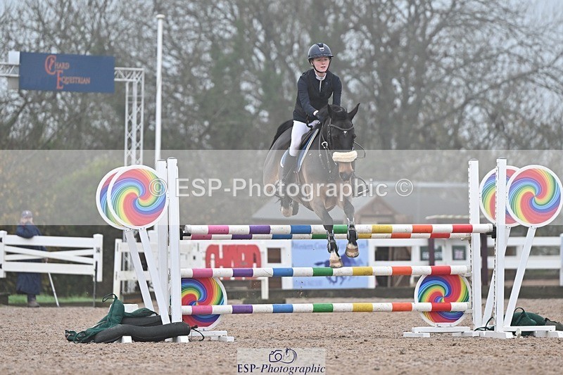 251115-123646-01016 - Cls 10 Pony Foxhunter and 1.10m Open