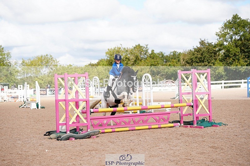 250921-114918-02813 - Cls 21+22 Club and Schools 70cm