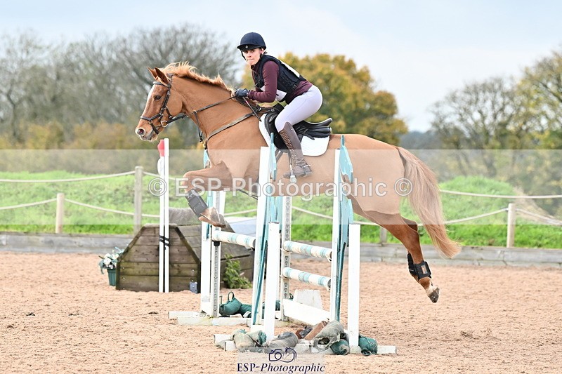 241110A-142229-01283 - 90cm 14.00 to End