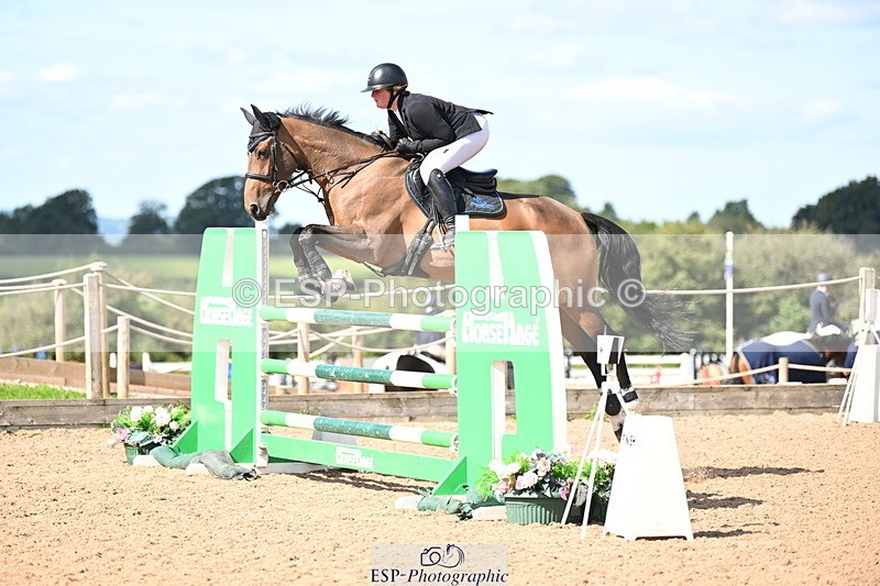 240913A-124428-04414 - Cls 15 Snr Foxhunter