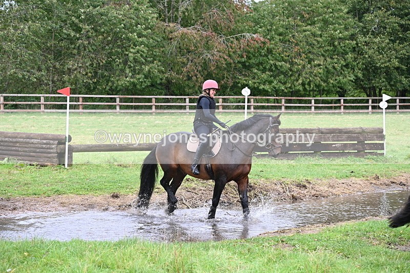 WJ6_3082 - Time at Photographer 11:01 to 11:20