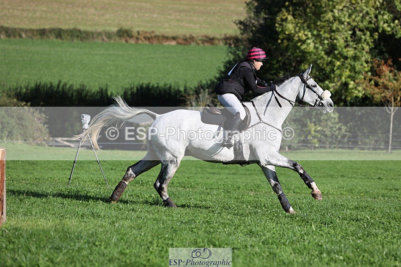 241025-111420-06439 - 014-Lizzie.Luxton-ST.TROPEZ