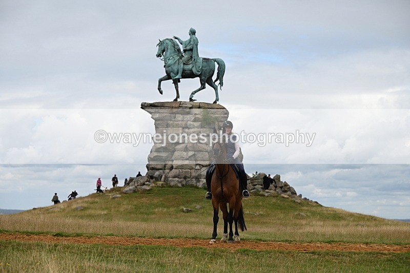 DSC_9102 - Time at Statue 14:33 to 15:10