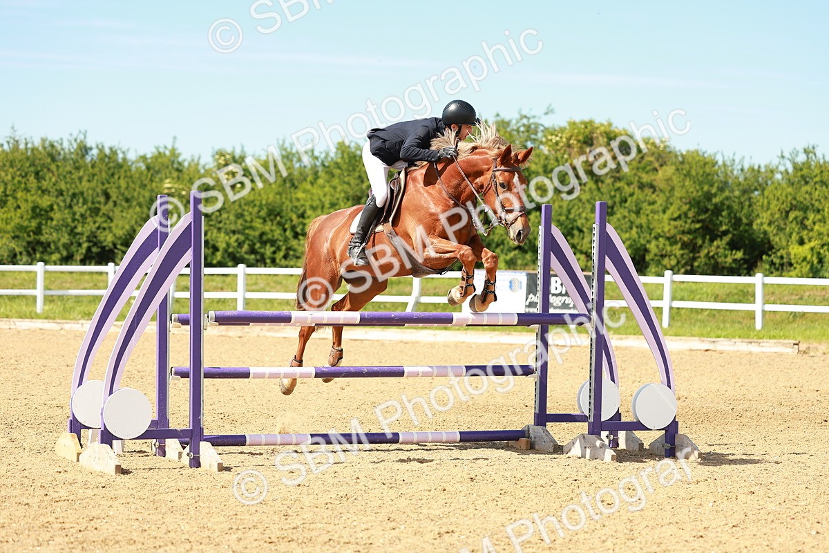 SBM_002674 - Class 4 - Senior Newcomers - 1.10m