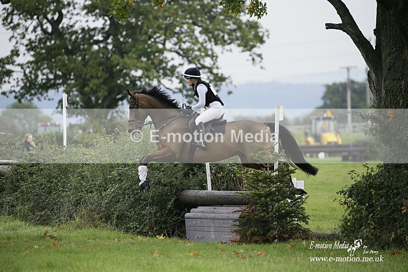  WWHT 171021 2201 - Novice Pairs (0.80m)  17/10/21
