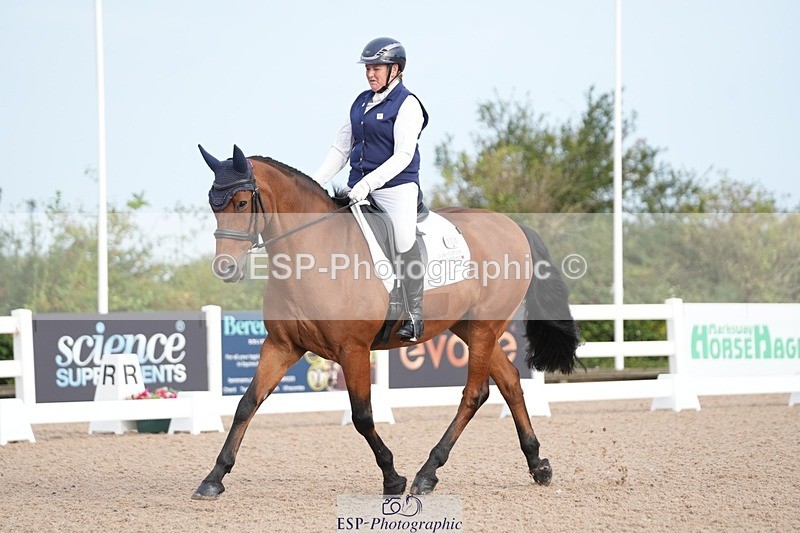 250906-085911-01006 - 032-Debbie.DykeThe.Trojan