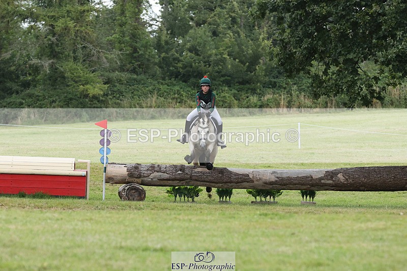 240825X-164633-37815 - 80cm XC 16.30 to 17.30