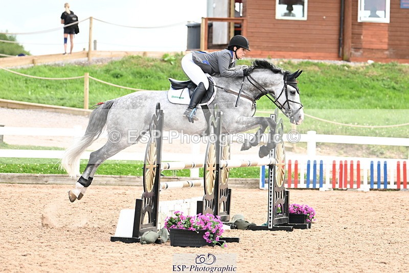 240802A-142014-04761 - Cls 26 1.10m Amateur Qualifier