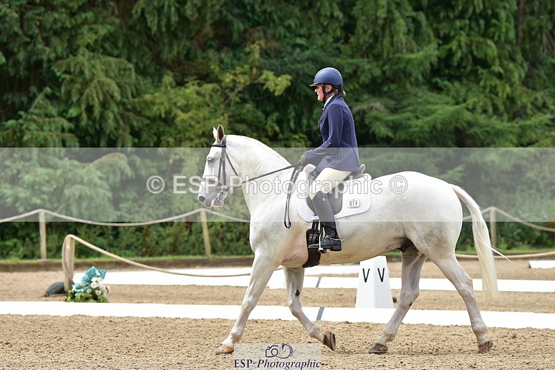 250719A-120254-05419 - 014-Debby.Appleby-Bit.Of.Bubbly