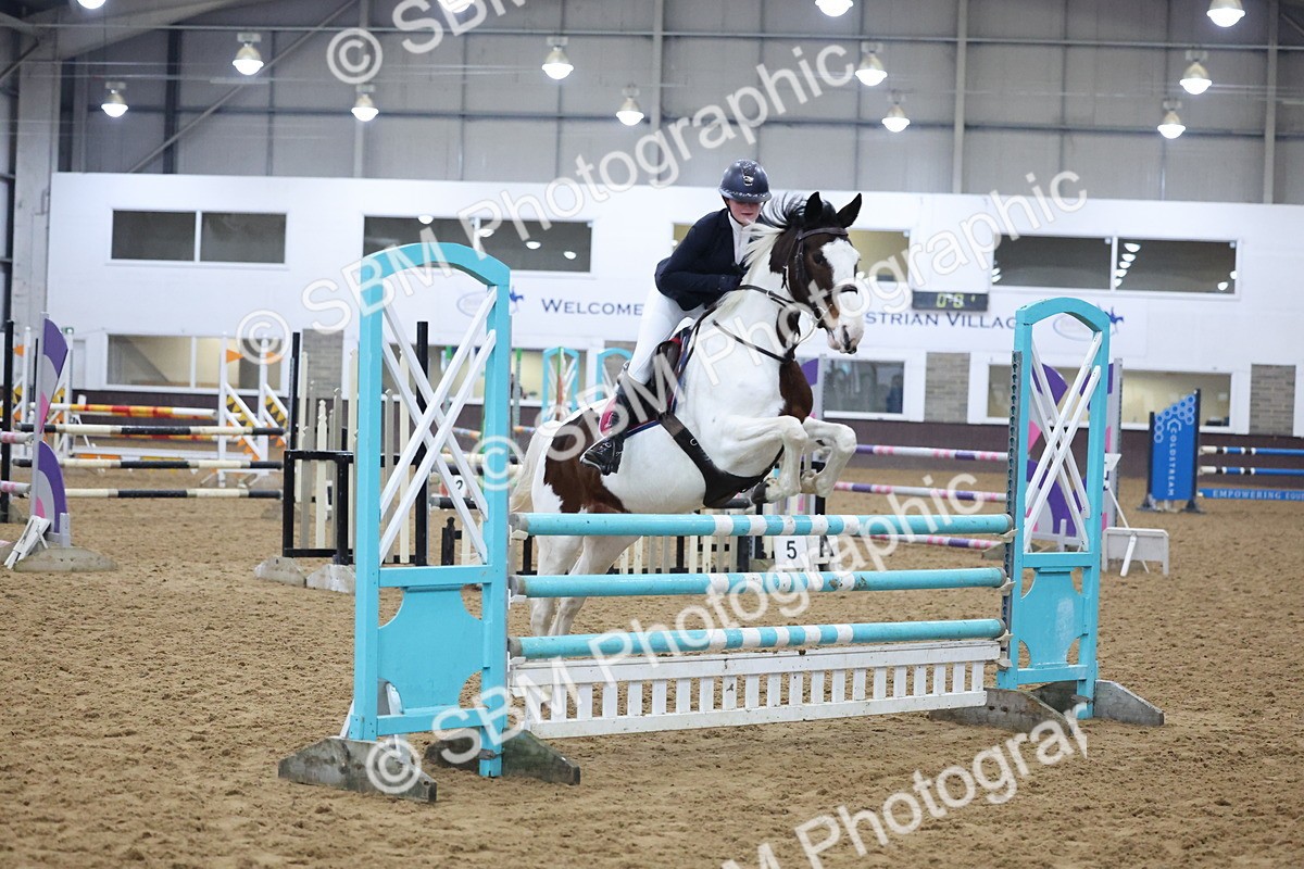 SBM_003142 - Class 11 - Blue Chip Pony Newcomers - 1.00m Open