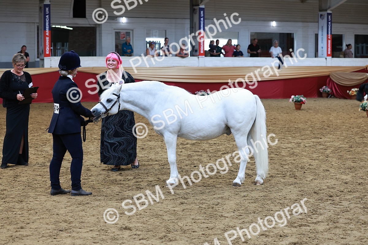 SBM_17382 - Class 951 - M&M IH Supreme Final