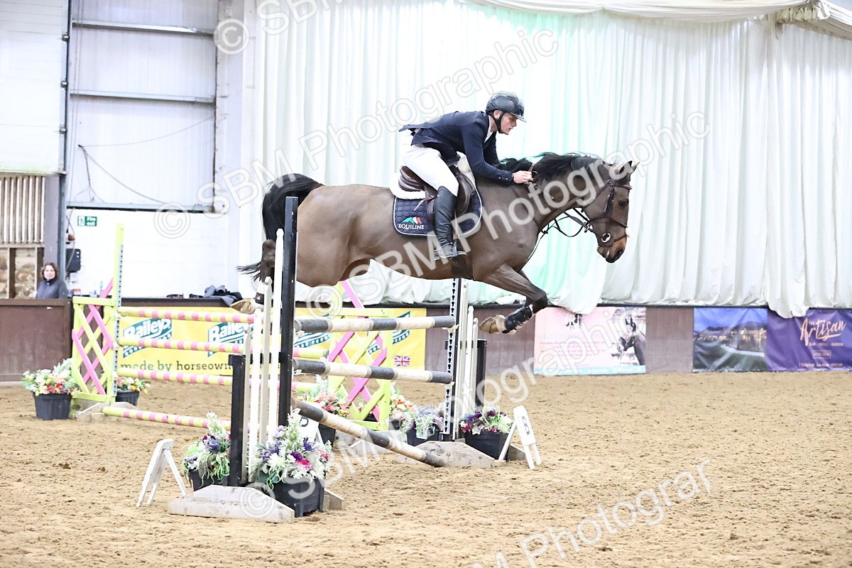 SBM_002437 - Class 11 - Senior Foxhunter - 1.20m