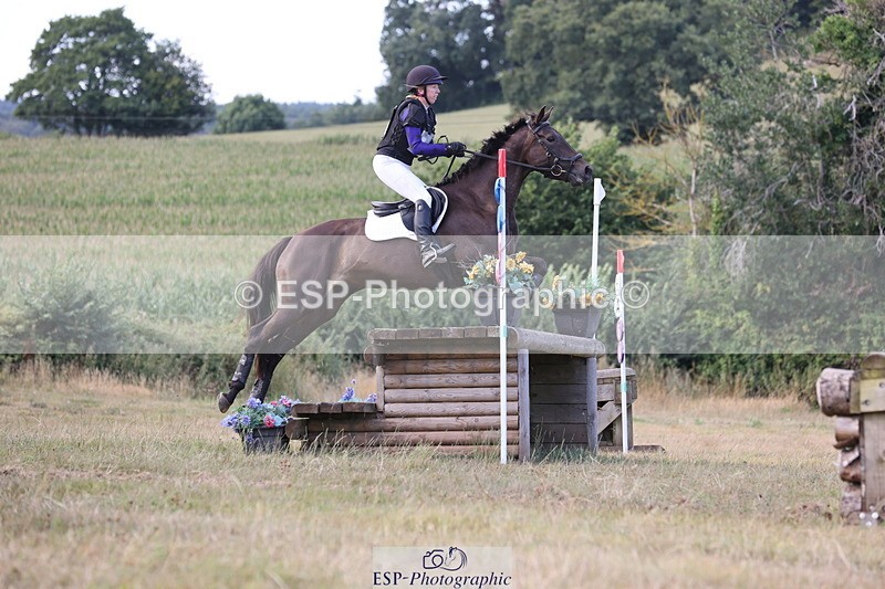 250802A-174234-08587 - H-352-Emma.Hurworth-STEREN.OF.AVALON