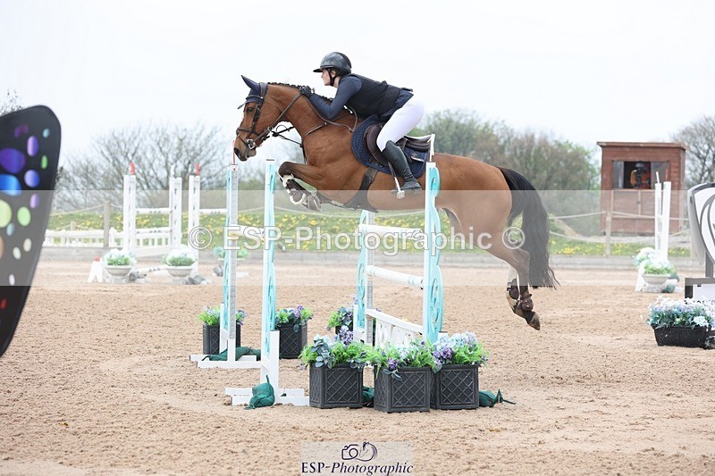 250424-121922-05334 - Cls 1 - 2 Star Small Tour