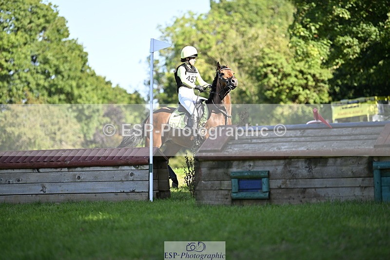 240811A-164259-06640 - 453-