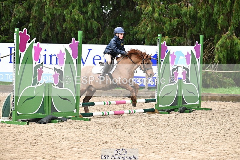 260222A-101541-00346 - 40cm Unassisted