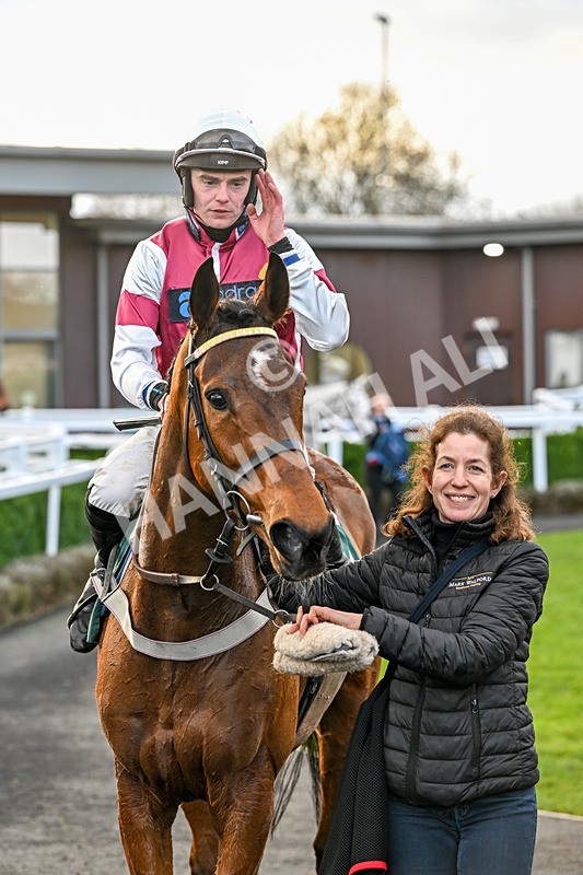 240226-Race 5-Chasingouttheblues-7256 - Race 5