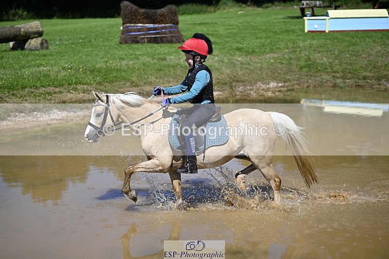 240728B-112105-00906 - Theo's Group XC