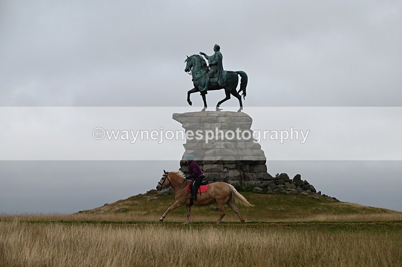 DSC_0491 - Time at Statue 09:51 to 10:54