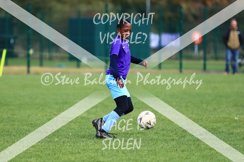 1DX20356 - 2025-10-05 FC Abbey Meads U11 Blue V St Andrews FC U11 Cardinals