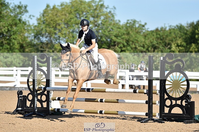 230903A-102008-03942 - Cls 18 Pony Brit Novice & 80cm Open