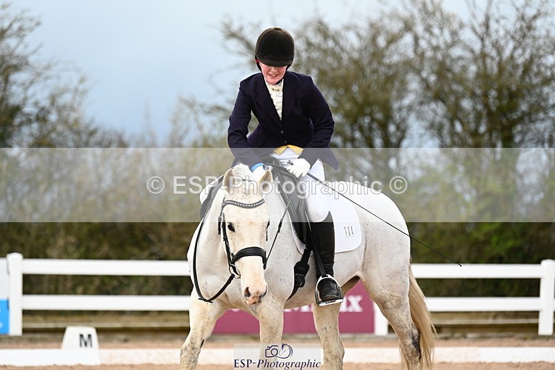 240323A-120522-02781 - DR Novice 34