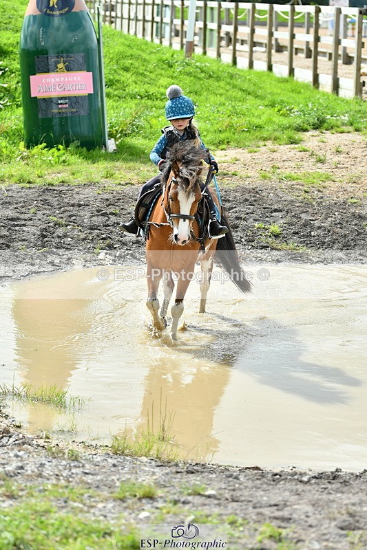 230801A-161517-00327 - Thomasina's Group Ride